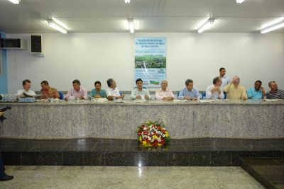 inaugura_nvenecia1_pequena.jpg