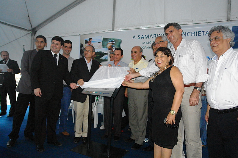 placa_de_inaugurao.jpg