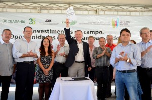 O Governo do Estado e a Companhia Espírito Santense de Saneamento (Cesan) entregam aobra de complementação do sistema de esgotamento sanitário do bairro São Luiz - Santa Maria de Jetibá