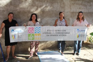 Maria Peixoto, Mikka Wentz, Marli de Oliveira e Viviane Vasconcellos na recepção dos banners de lonas doados pela Cesan,