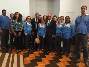 Coral da Cesan se apresentou durante o evento.
